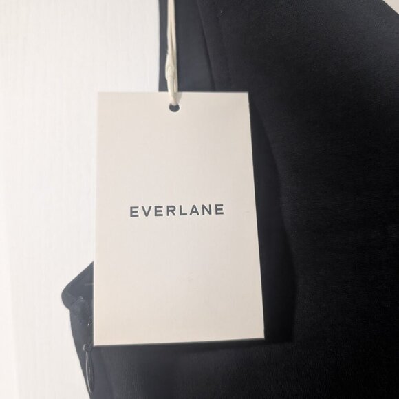 Everlane | The Dream V-Neck Tank Top In Black - Picture 7 of 12